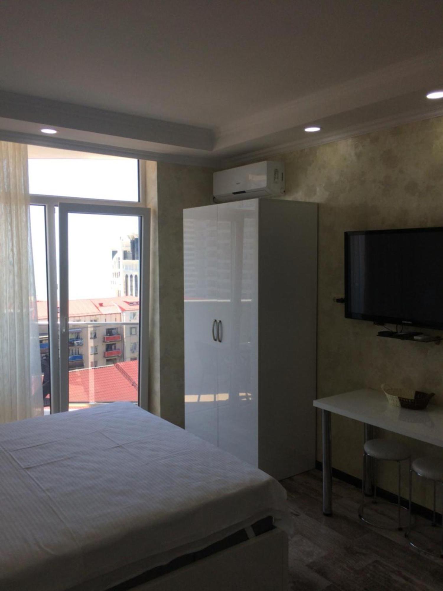 Selfie Apartment Batumi Ngoại thất bức ảnh